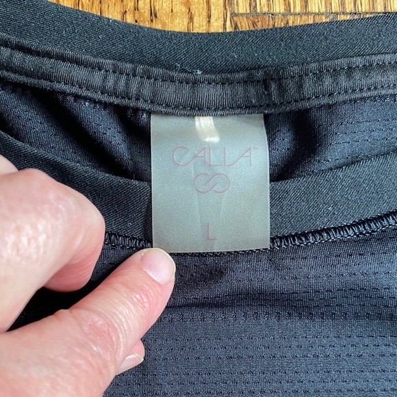 CALIA by Carrie Underwood black long sleeve athletic shirt, size L. Excellent co - Picture 3 of 12